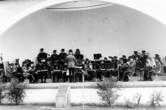 1970s-bandshell